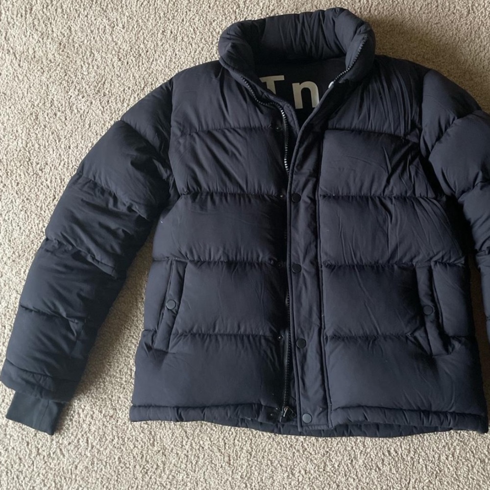 Aritzia Super Puff